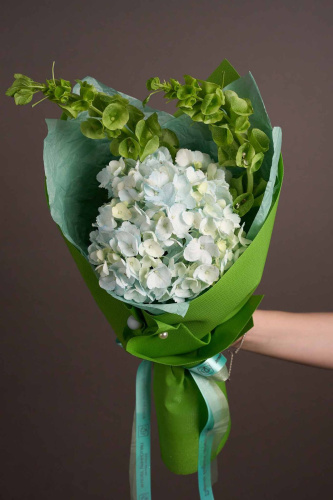 Букет"Снова в школу" с гортензией арт 15226Дв